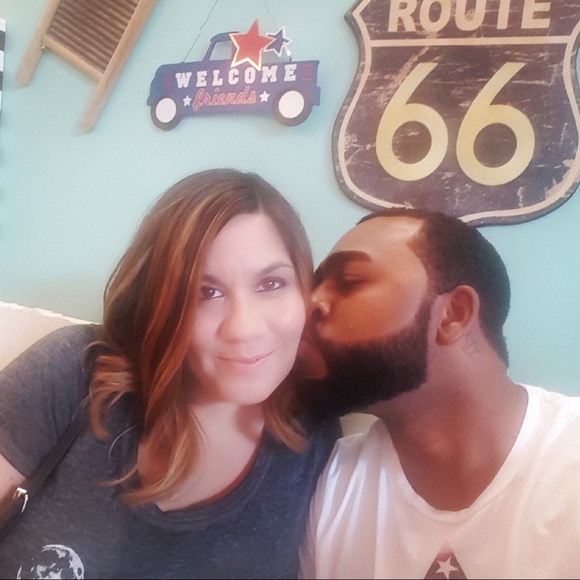 Meet Me π πππ ππππ’π - Picture 3 of 8